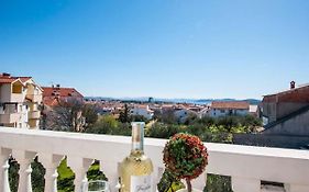 Family Holiday Apartments Lucia