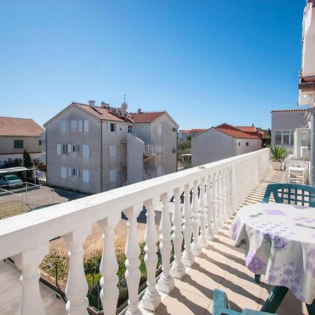 Family Holiday Apartments Lucia Vodice Zewnętrze zdjęcie