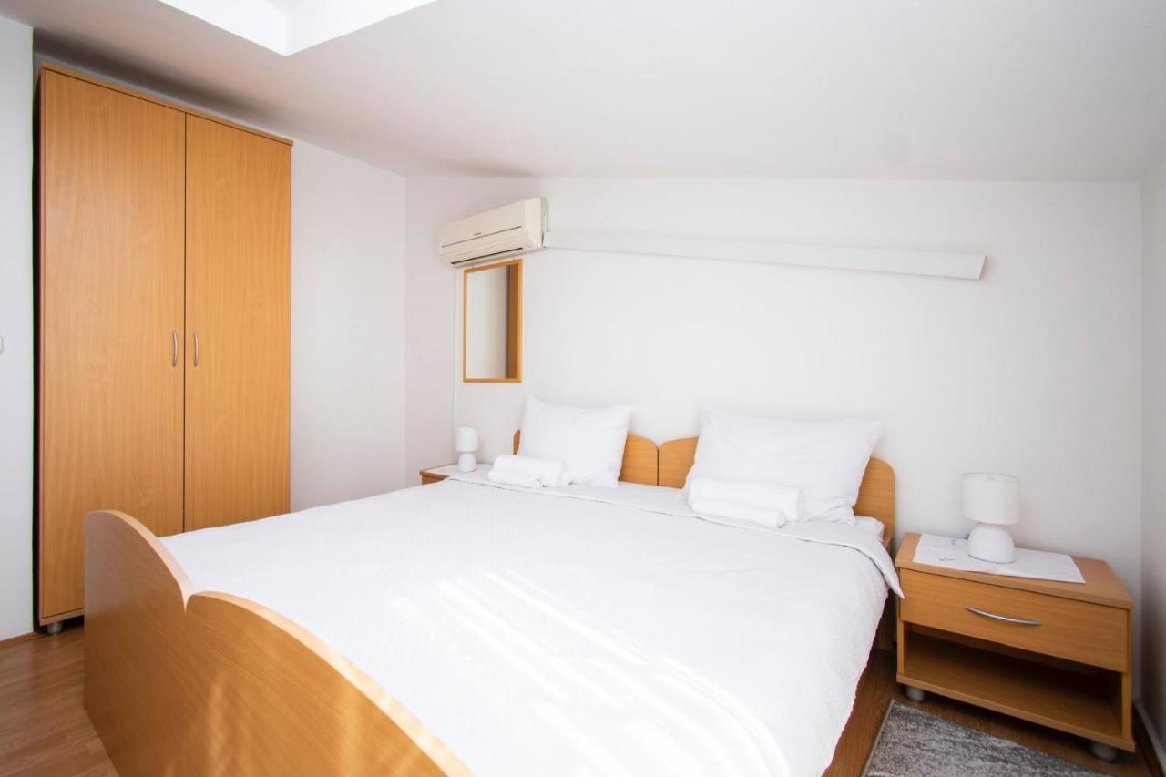 Family Holiday Apartments Lucia Vodice Zewnętrze zdjęcie