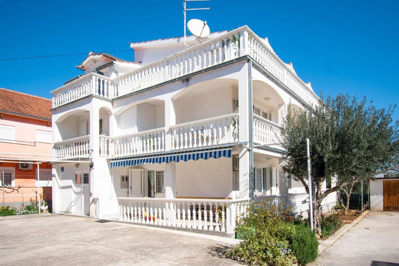 Family Holiday Apartments Lucia Vodice Zewnętrze zdjęcie