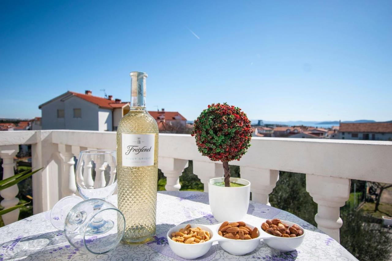 Family Holiday Apartments Lucia Vodice Zewnętrze zdjęcie