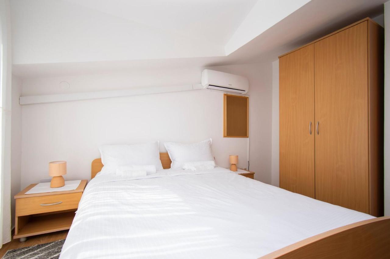 Family Holiday Apartments Lucia Vodice Zewnętrze zdjęcie
